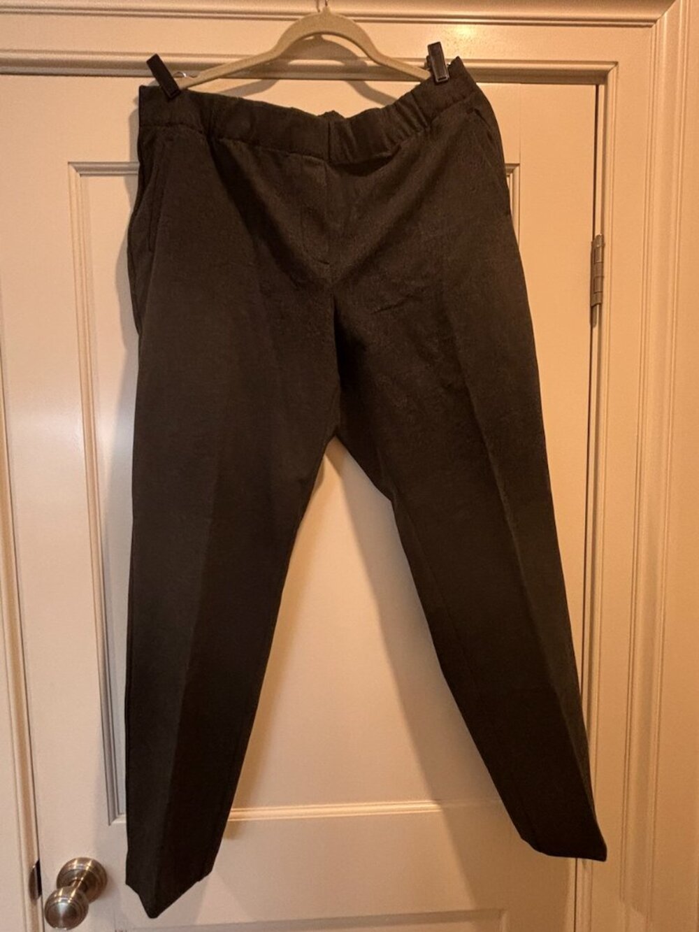 J.JILL PONTE KNIT PULL ON PANTS ELASTIC WAIST NWOT SLIM LEG CHARCOAL GREY